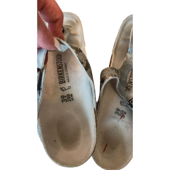 Women's Birkenstock Gizeh Metallic Silver Size EU 39 US 8-8.5‎ - Picture 11 of 12